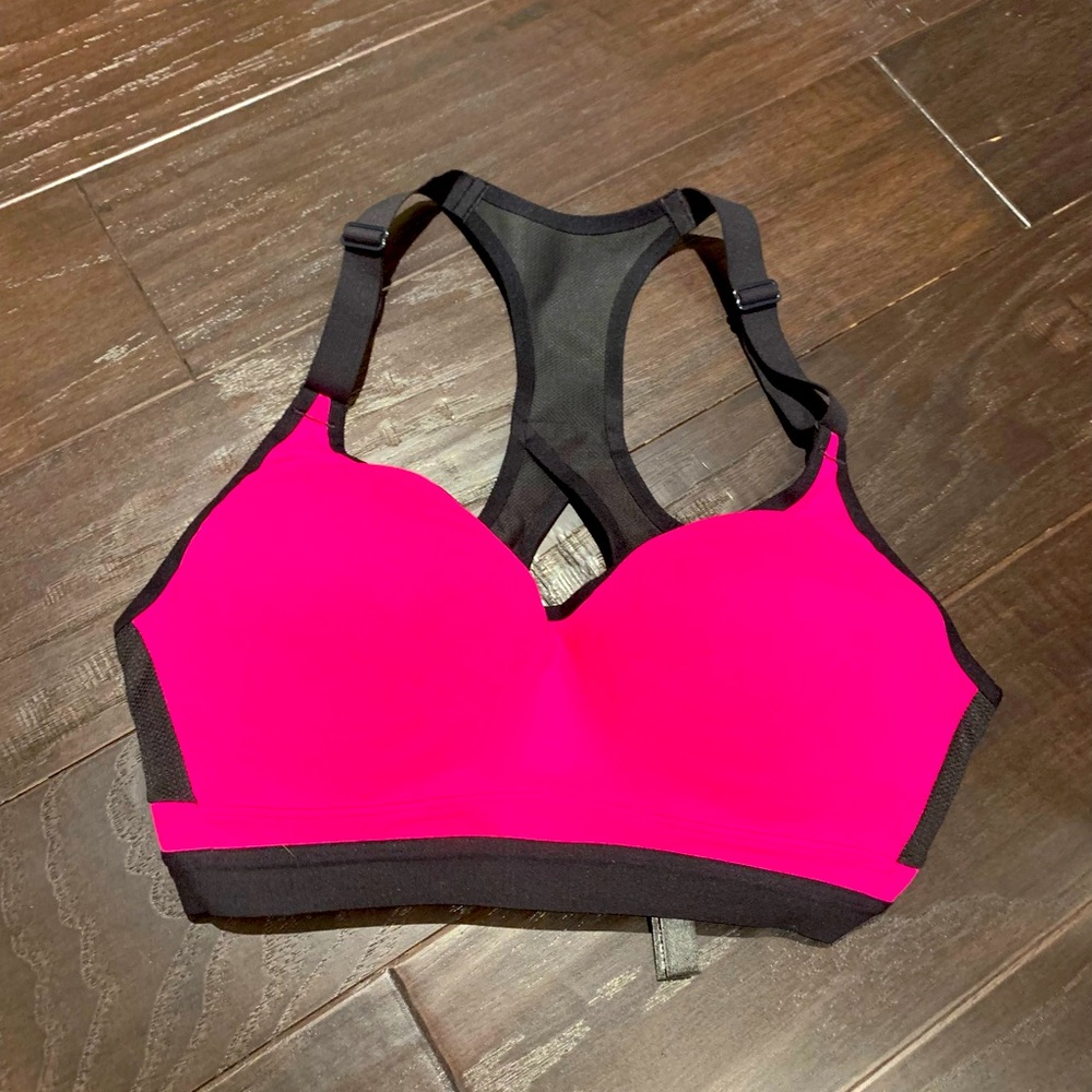 Victoria’s Secret sports bra women’s sports bra